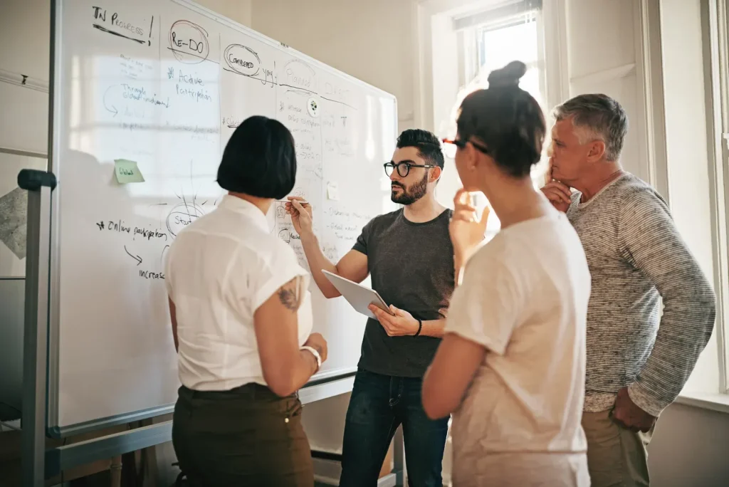 The Ultimate Guide to Choosing a Digital Marketing Agency in Canada 2 Key Factors to Consider When Choosing an Agency
